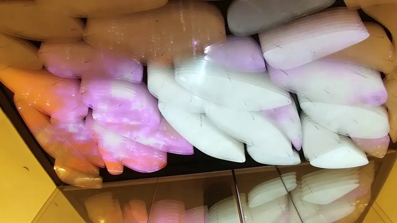Miniatura del vídeo: MANGO NYC – Instalación interactiva