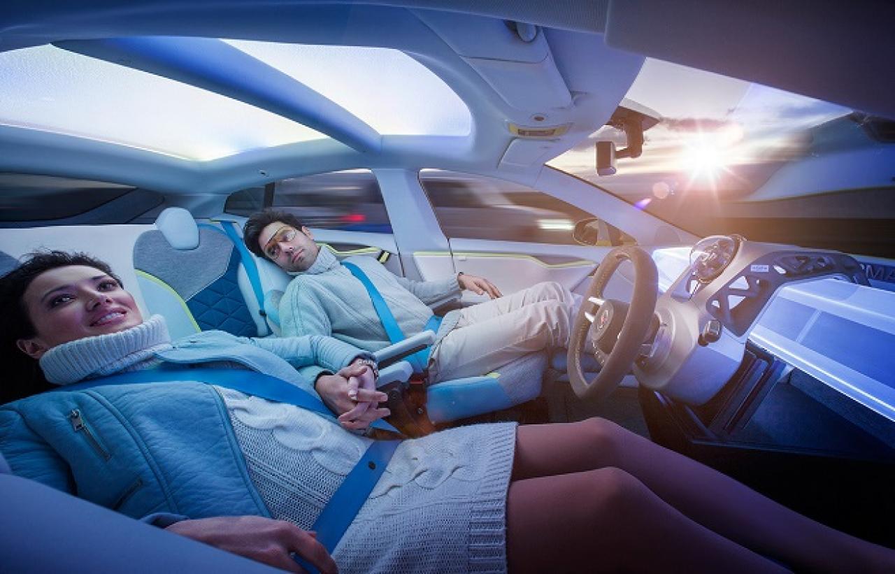 coche autonomo carro inteligencia artificial hologramas holoments