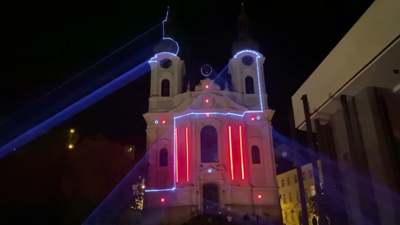 Miniatura del vídeo: Laser mapping · Karlovy Vary 2021 (Laserman)